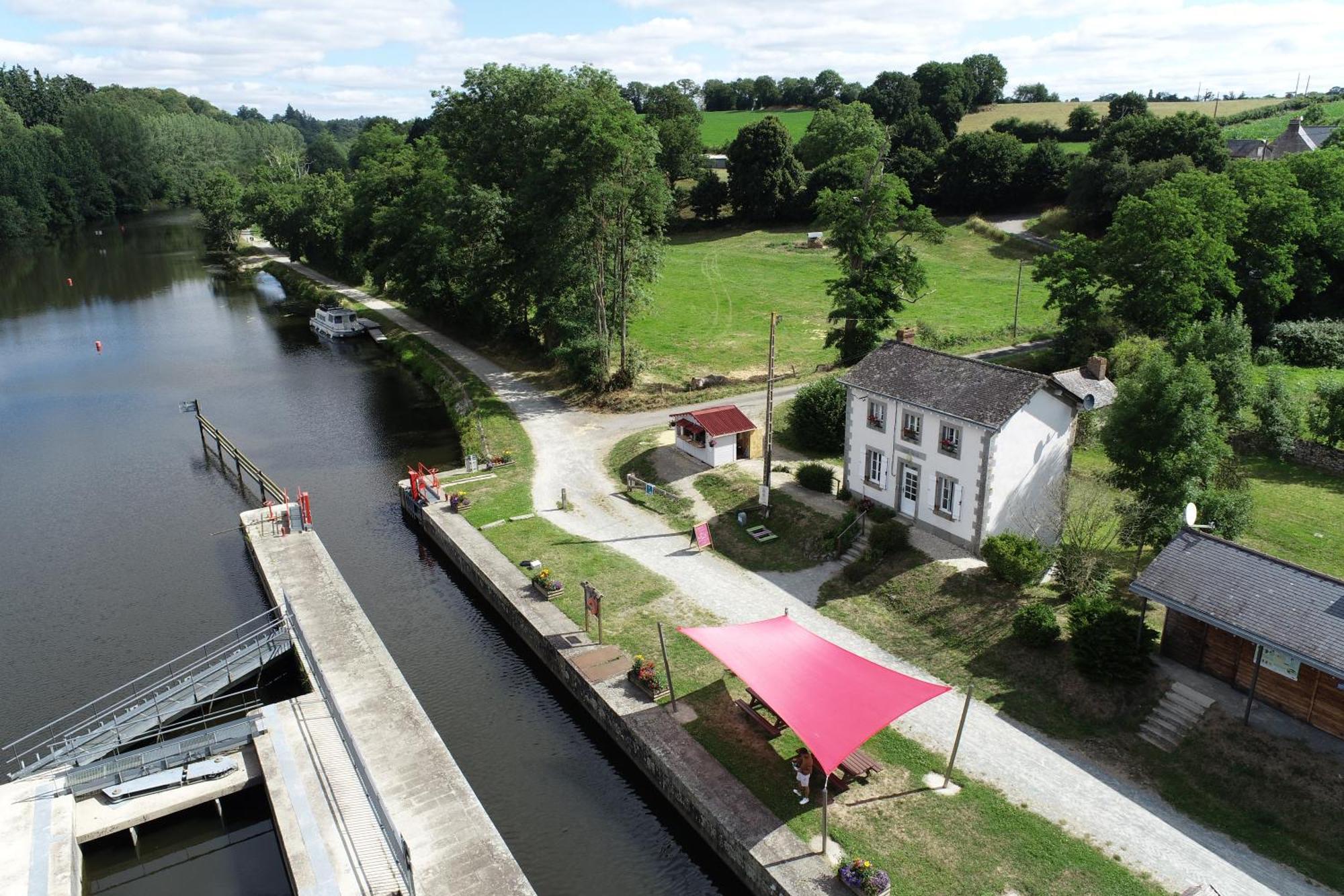 Ecluse Le Port, Etape Velofrancette Bed and Breakfast Sace Eksteriør billede